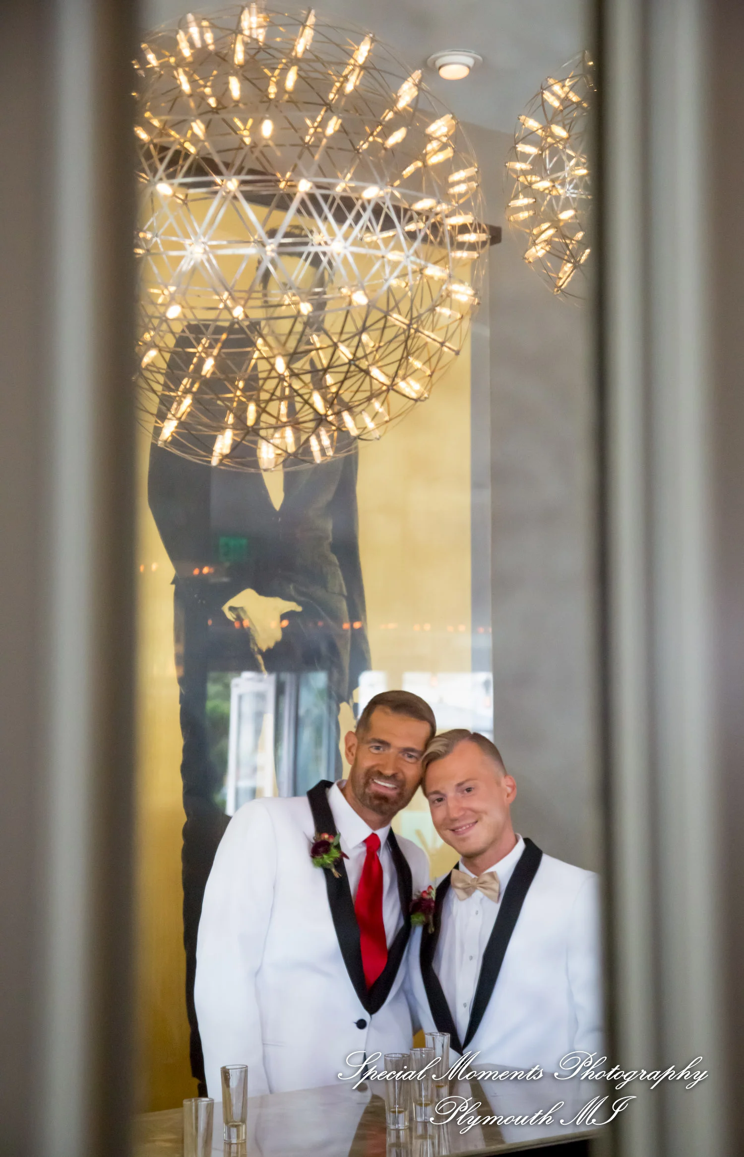 Masonic Temple Detroit MI wedding photograph