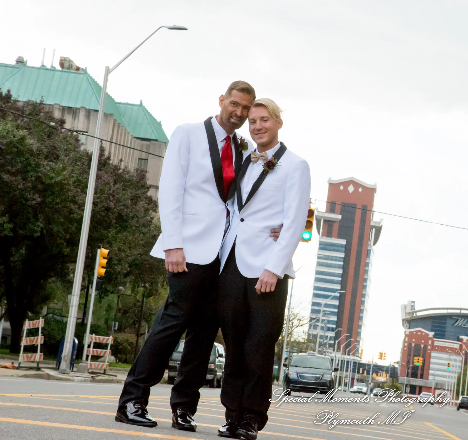 Masonic Temple Detroit MI wedding photograph