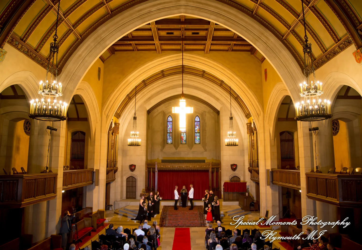 Masonic Temple Detroit MI wedding photograph