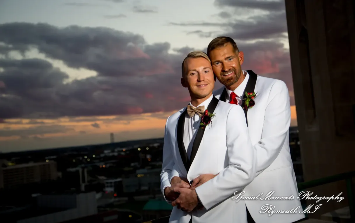 Masonic Temple Detroit MI wedding photograph