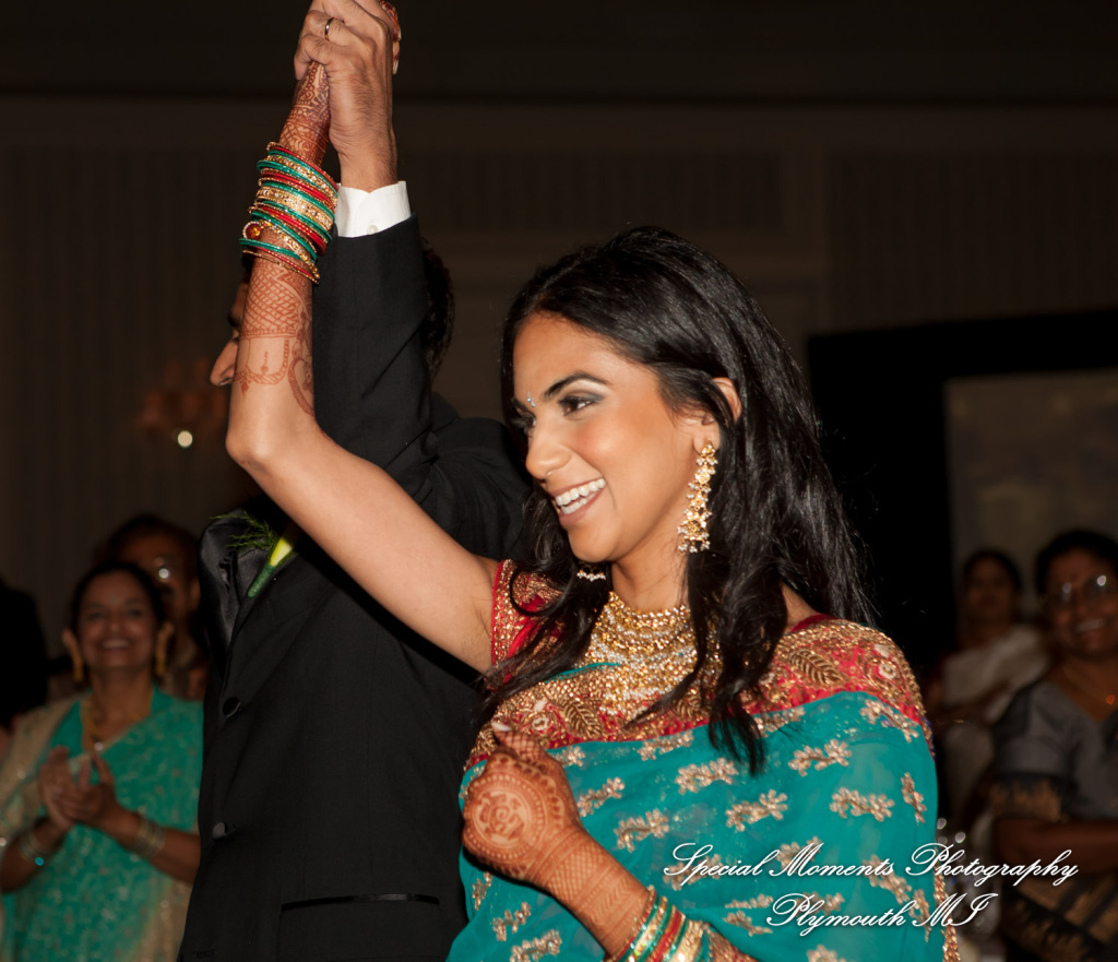 Manali & Chetan at The Dearborn Inn Hindu wedding photography SECOND Half of the day