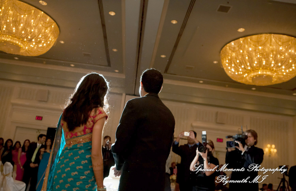 Manali & Chetan at The Dearborn Inn Hindu wedding photography SECOND Half of the day