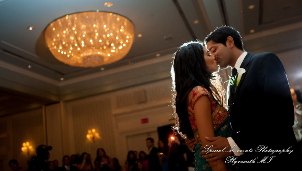 Manali & Chetan at The Dearborn Inn Hindu wedding photography SECOND Half of the day