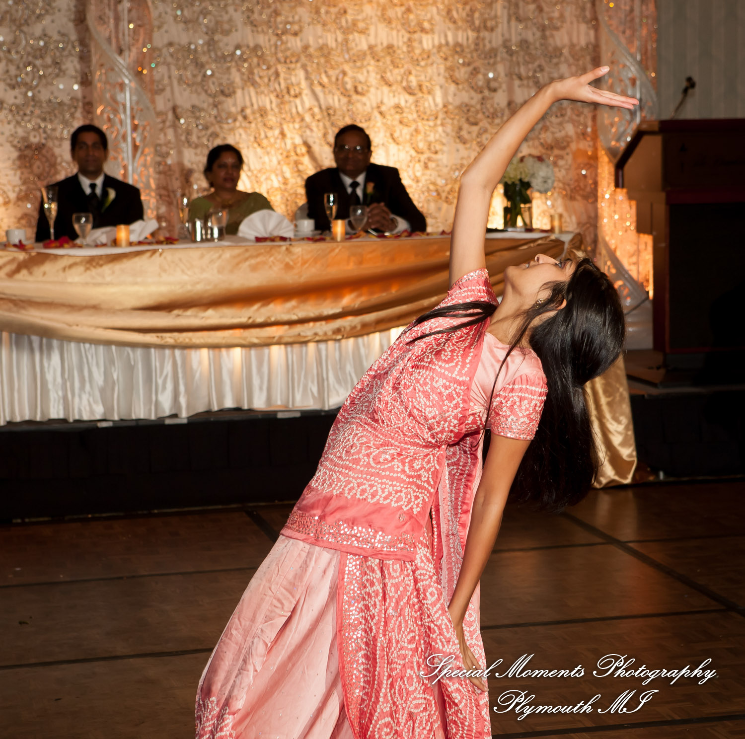 Manali & Chetan at The Dearborn Inn Hindu wedding photography SECOND Half of the day