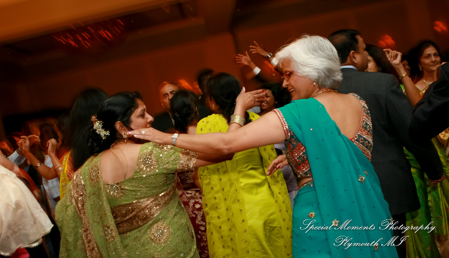 Manali & Chetan at The Dearborn Inn Hindu wedding photography SECOND Half of the day