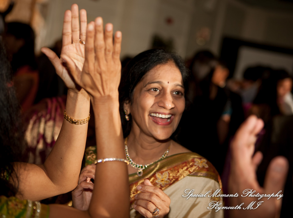 Manali & Chetan at The Dearborn Inn Hindu wedding photography SECOND Half of the day