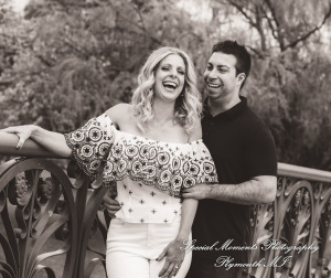 Melissa & Philip at Belle Isle Fountain Detroit MI engagement photography