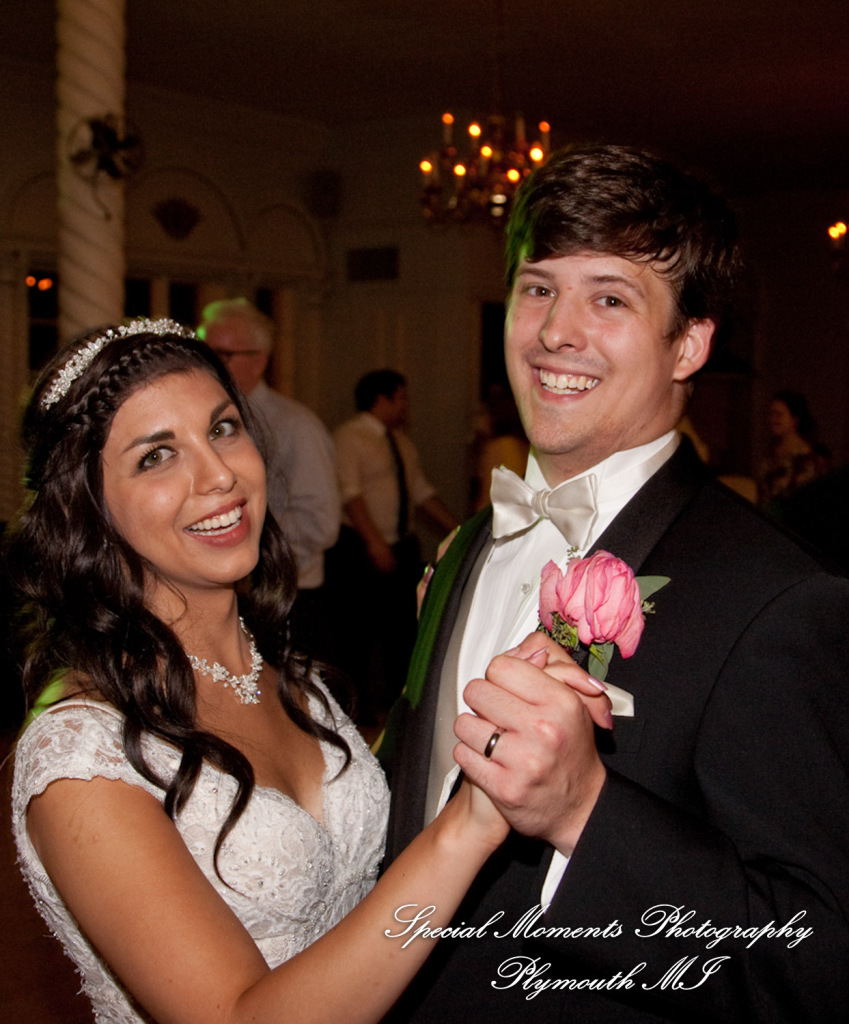 Katherine & Dave at Blossom Heath Inn St. Clair Shores MI wedding photography