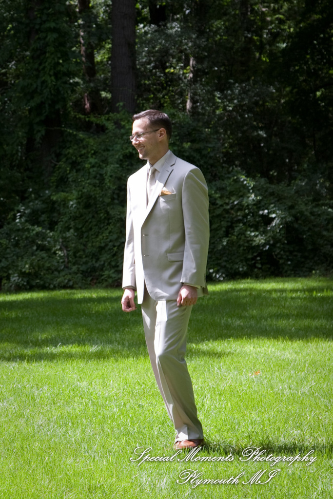 Josh & Dee at George George Memorial Park Clinton Twp MI wedding photography