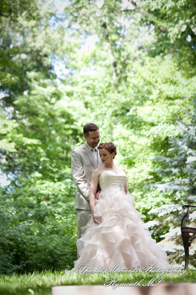 Josh & Dee at George George Memorial Park Clinton Twp MI wedding photography