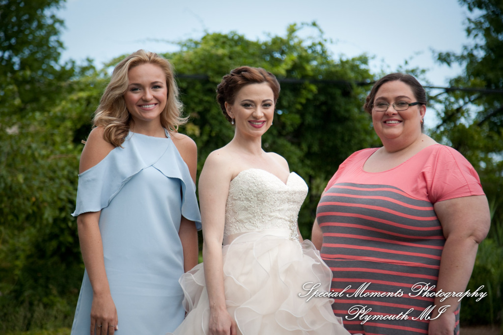 Josh & Dee at George George Memorial Park Clinton Twp MI wedding photography