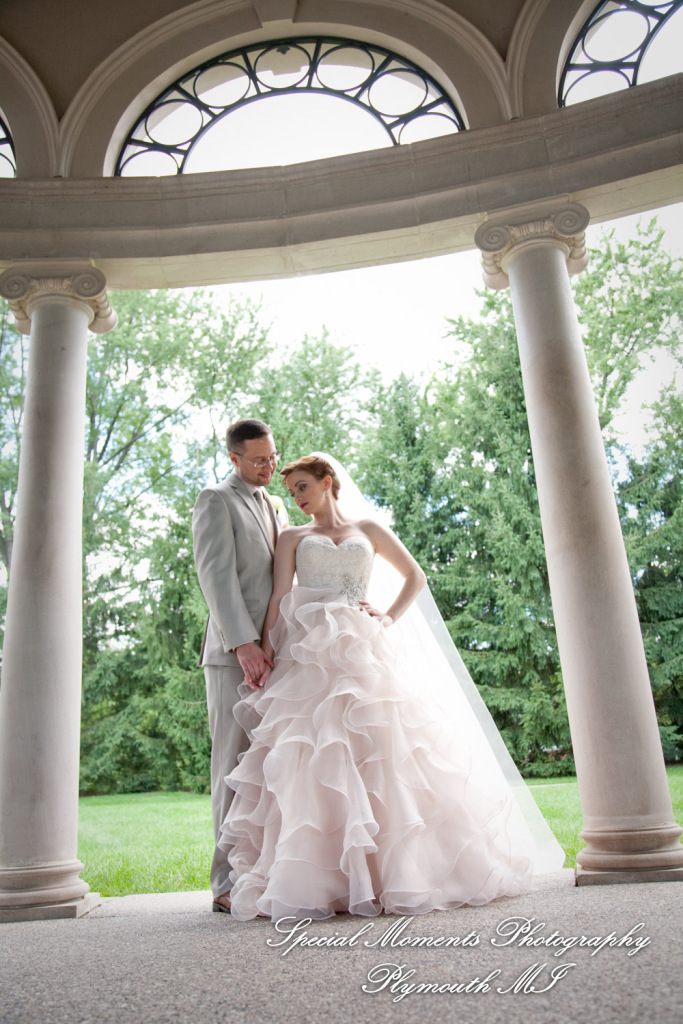 Josh & Dee at George George Memorial Park Clinton Twp MI wedding photography