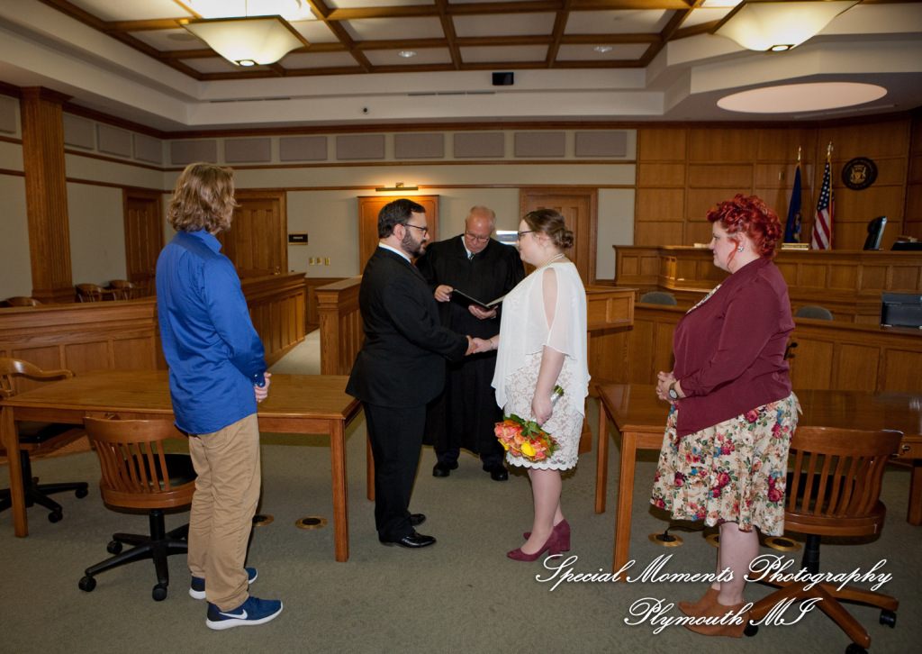 Jessica & Mike at 35th District Court Plymouth MI wedding photography