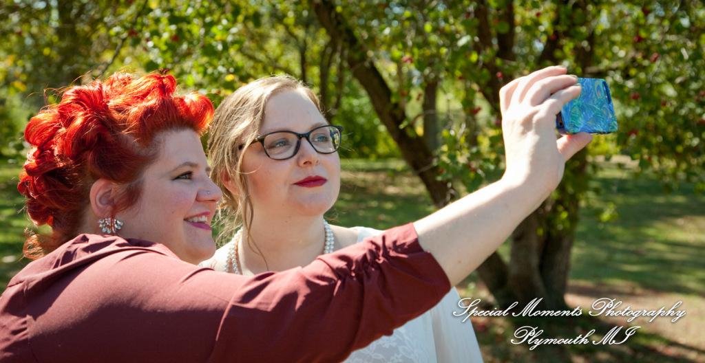 Jessica & Mike at 35th District Court Plymouth MI wedding photography