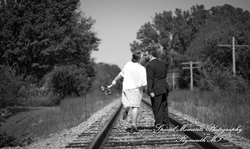Jessica & Mike at 35th District Court Plymouth MI wedding photography