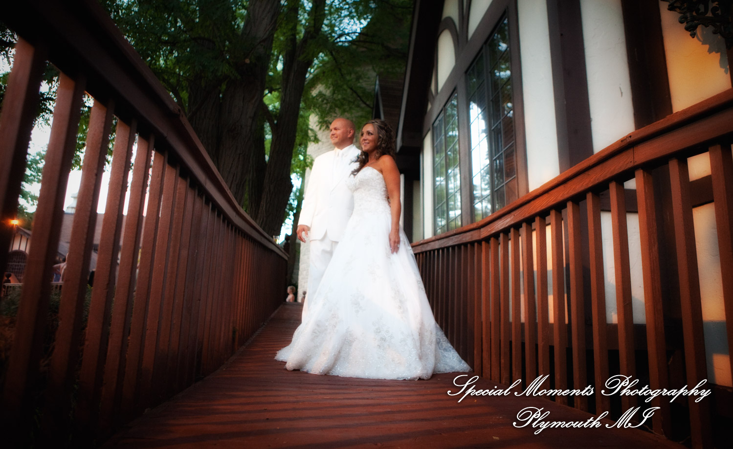 Maggie & Toni at Canterbury Castle Lake Orion MI wedding photography
