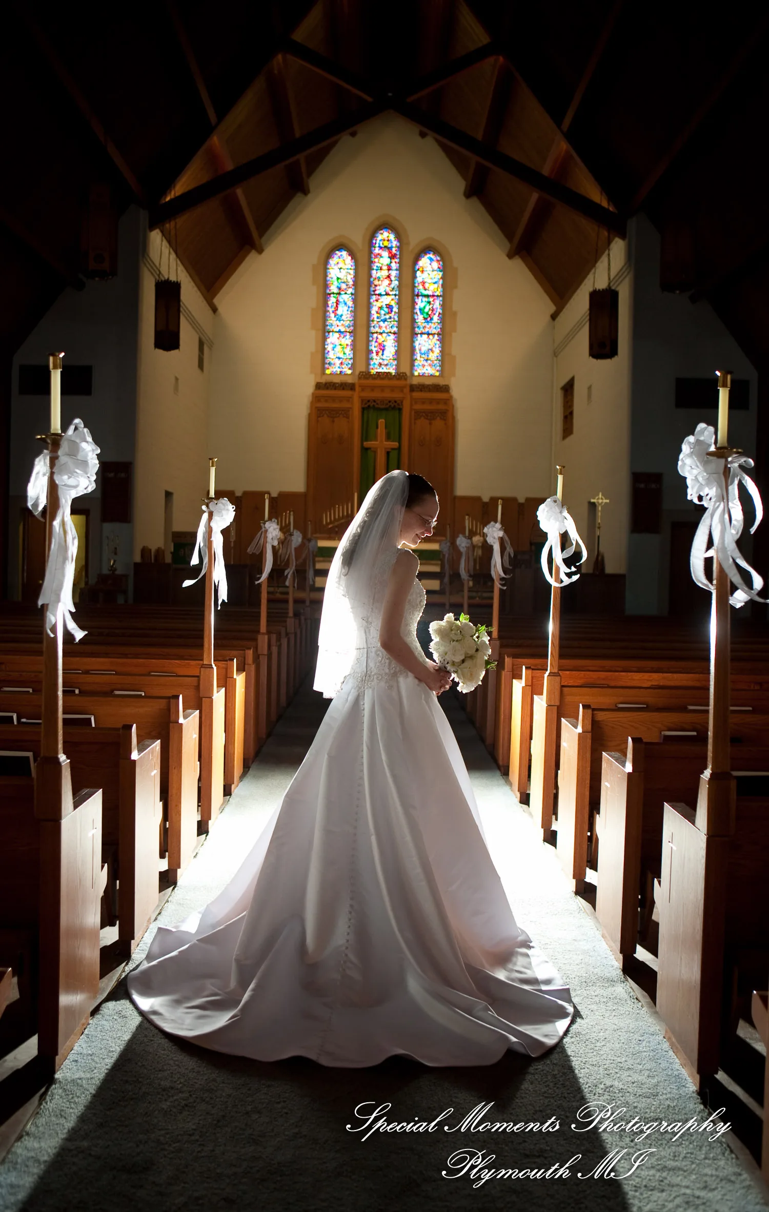 Emmanuel Lutheran Dearborn MI wedding photograph