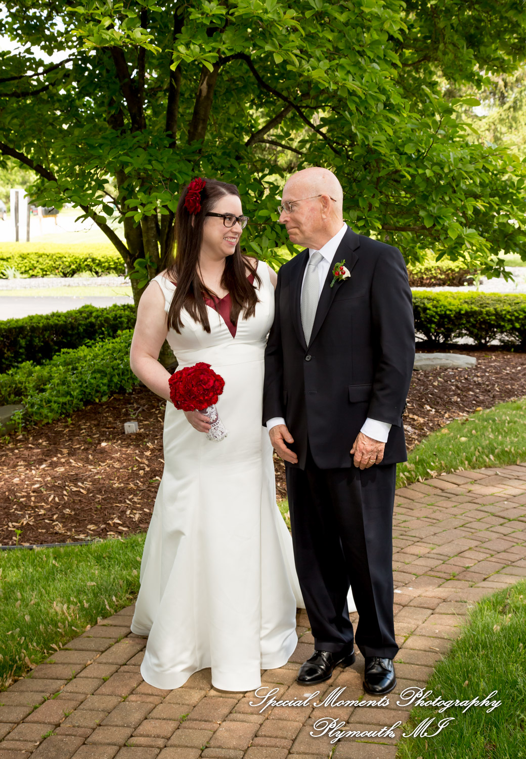 Hillary & Alexander at Cafe Cortina Farmington Hills MI wedding photography