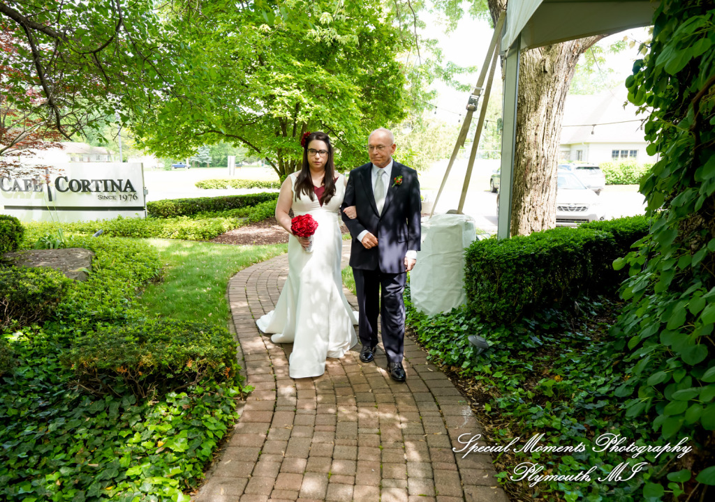 Hillary & Alexander at Cafe Cortina Farmington Hills MI wedding photography