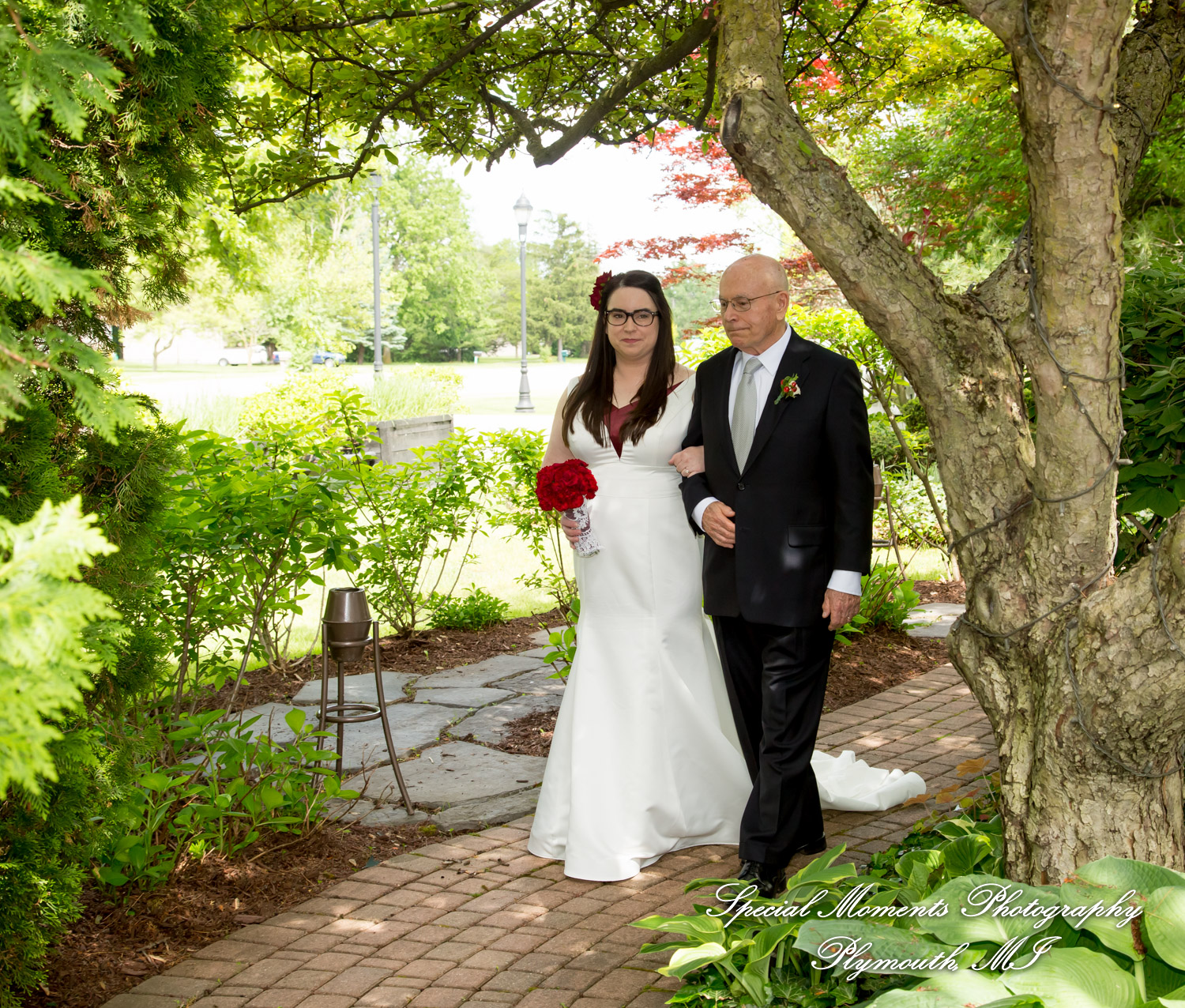 Hillary & Alexander at Cafe Cortina Farmington Hills MI wedding photography