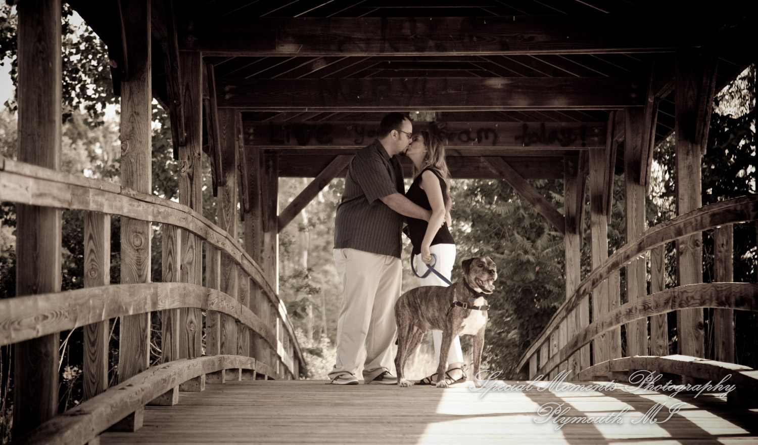 Lisa & Michael at Robert Long Park Commerce MI wedding photography