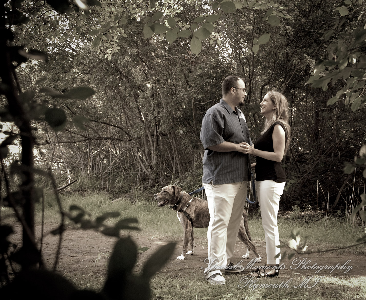 Lisa & Michael at Robert Long Park Commerce MI wedding photography