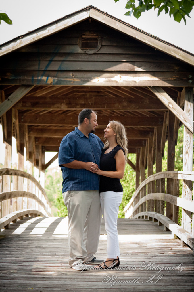 Lisa & Michael at Robert Long Park Commerce MI wedding photography
