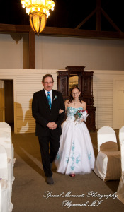 Erynn & Brian at Canterbury Castle Lake Orion MI wedding photograph