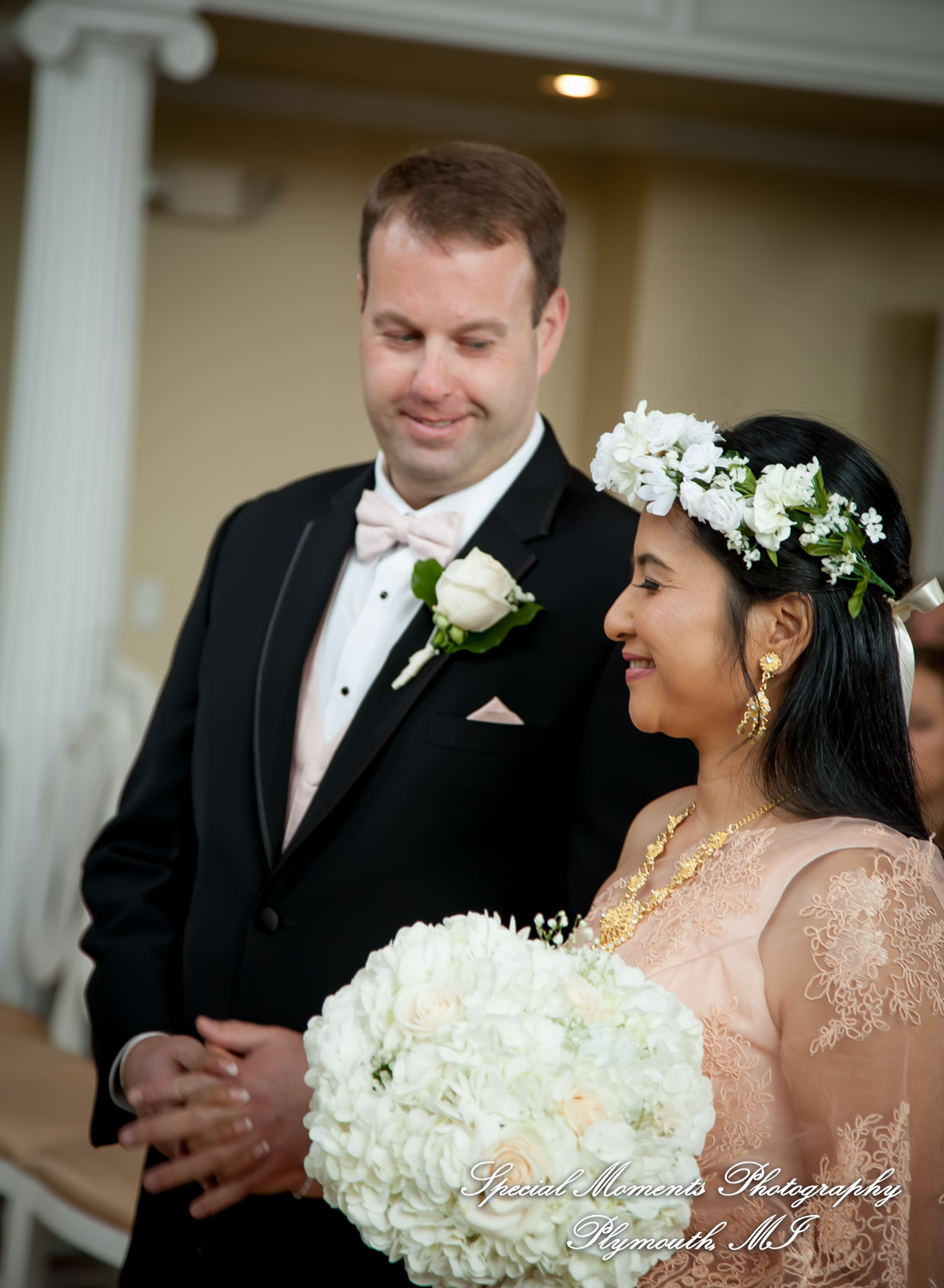 Orawan & Mike at White House Wedding Chapel Warren MI wedding photography