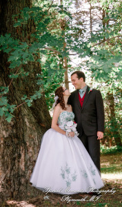 Erynn & Brian at Canterbury Castle Lake Orion MI wedding photograph