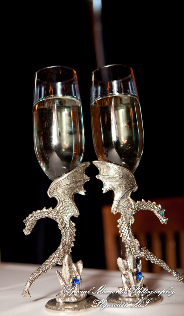 Erynn & Brian at Canterbury Castle Lake Orion MI wedding photograph