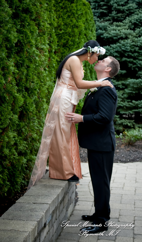 Orawan & Mike at White House Wedding Chapel Warren MI wedding photography