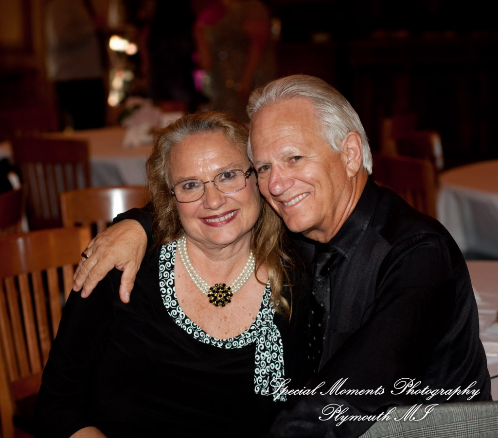 Erynn & Brian at Canterbury Castle Lake Orion MI wedding photograph