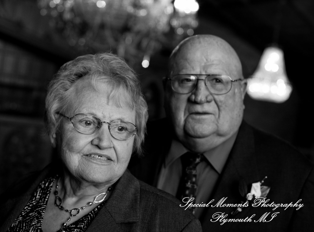 Erynn & Brian at Canterbury Castle Lake Orion MI wedding photograph