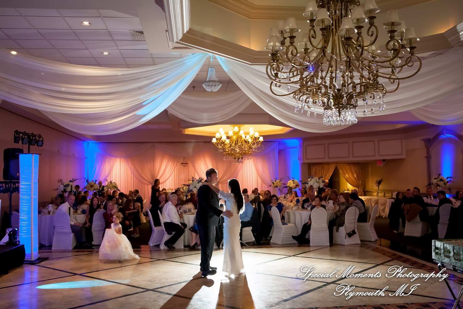 Orawan & Mike at Petruzzello's Banquet & Conference Center Troy MI wedding photography