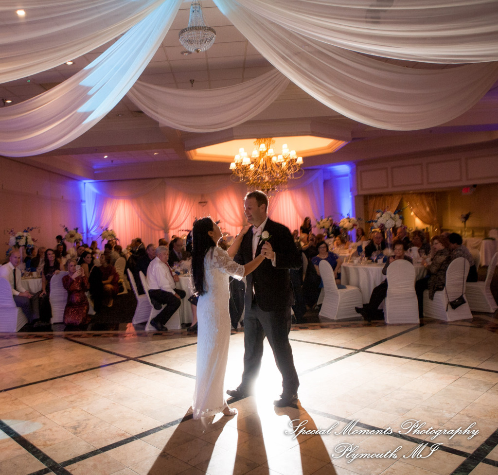 Orawan & Mike at Petruzzello's Banquet & Conference Center Troy MI wedding photography