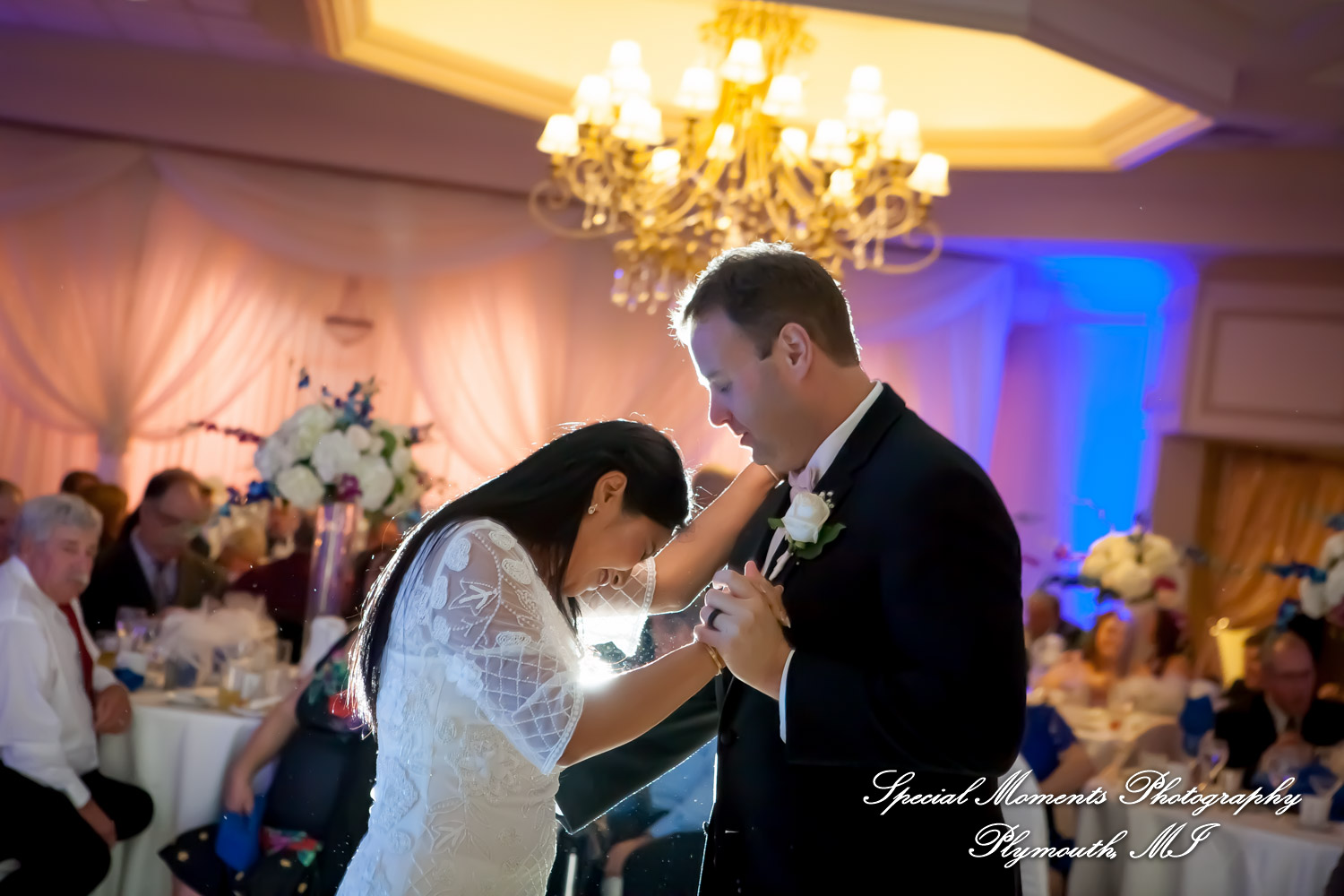 Orawan & Mike at Petruzzello's Banquet & Conference Center Troy MI wedding photography