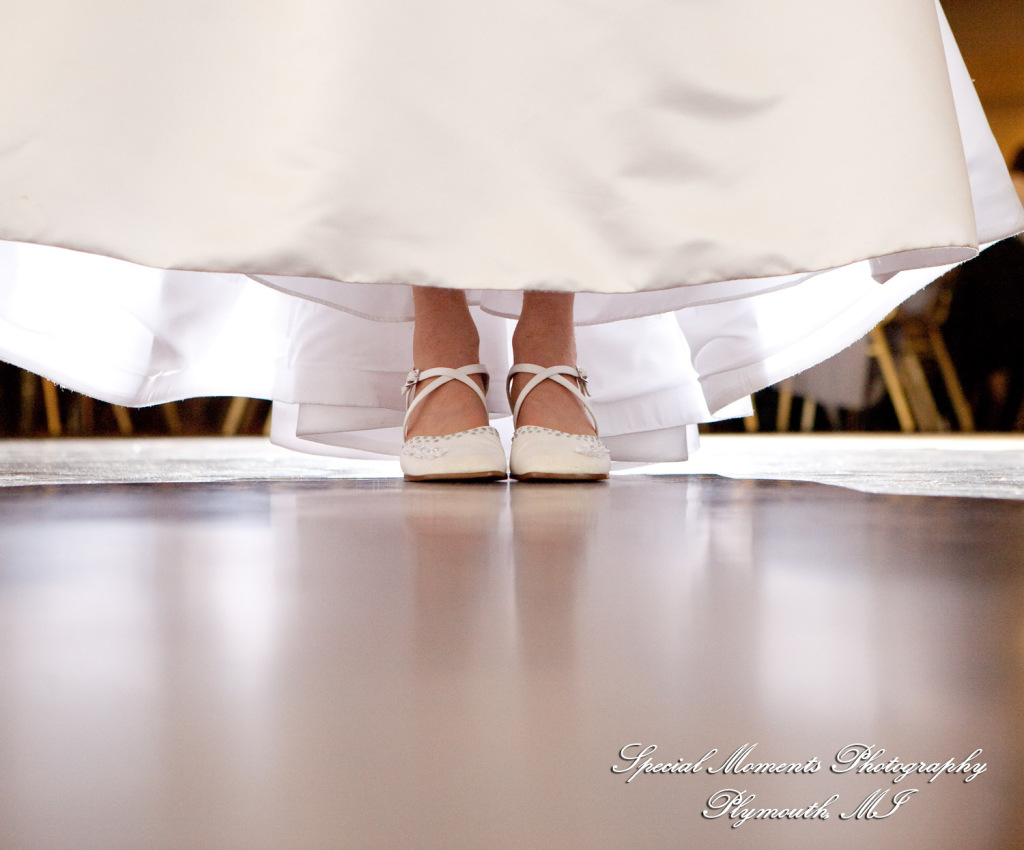 Mary Ann & Kevin at Park Place Caterers Dearborn MI wedding photograph