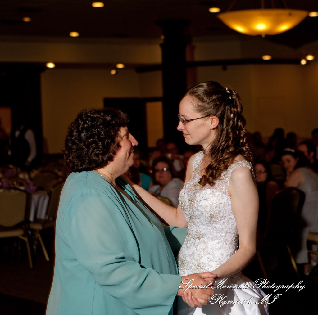 Mary Ann & Kevin at Park Place Caterers Dearborn MI wedding photograph