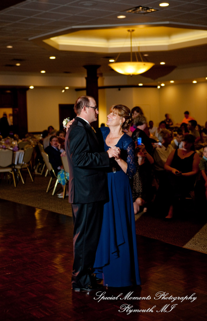 Mary Ann & Kevin at Park Place Caterers Dearborn MI wedding photograph