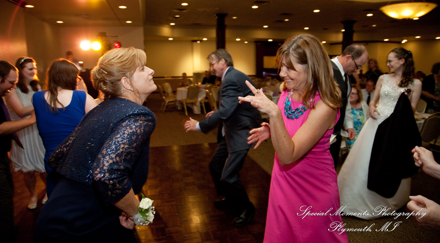 Mary Ann & Kevin at Park Place Caterers Dearborn MI wedding photograph