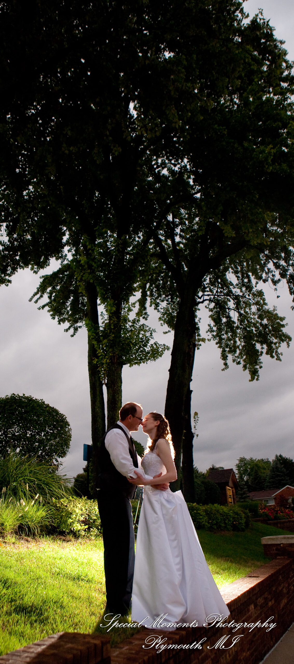 Mary Ann & Kevin at Park Place Caterers Dearborn MI wedding photograph