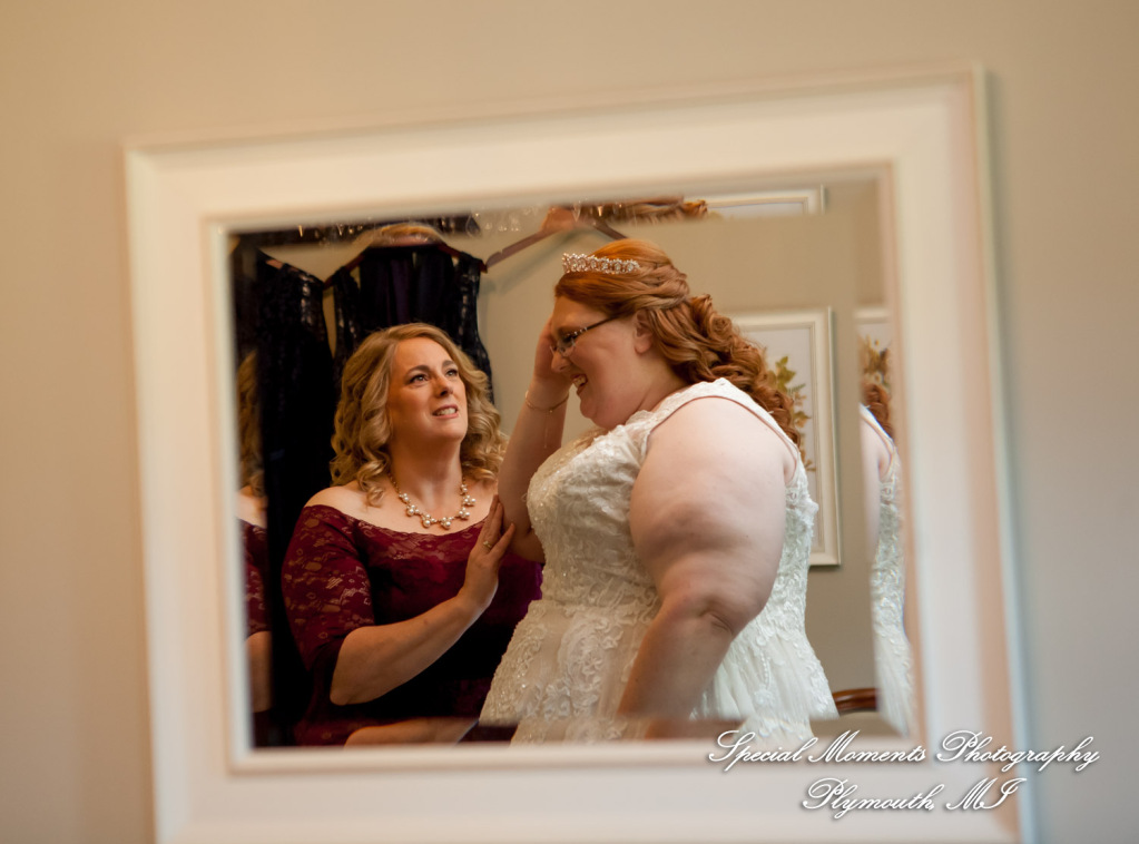 Mike & Jess at Westers Family Vineyard & Winery Rives Junction MI wedding photograph