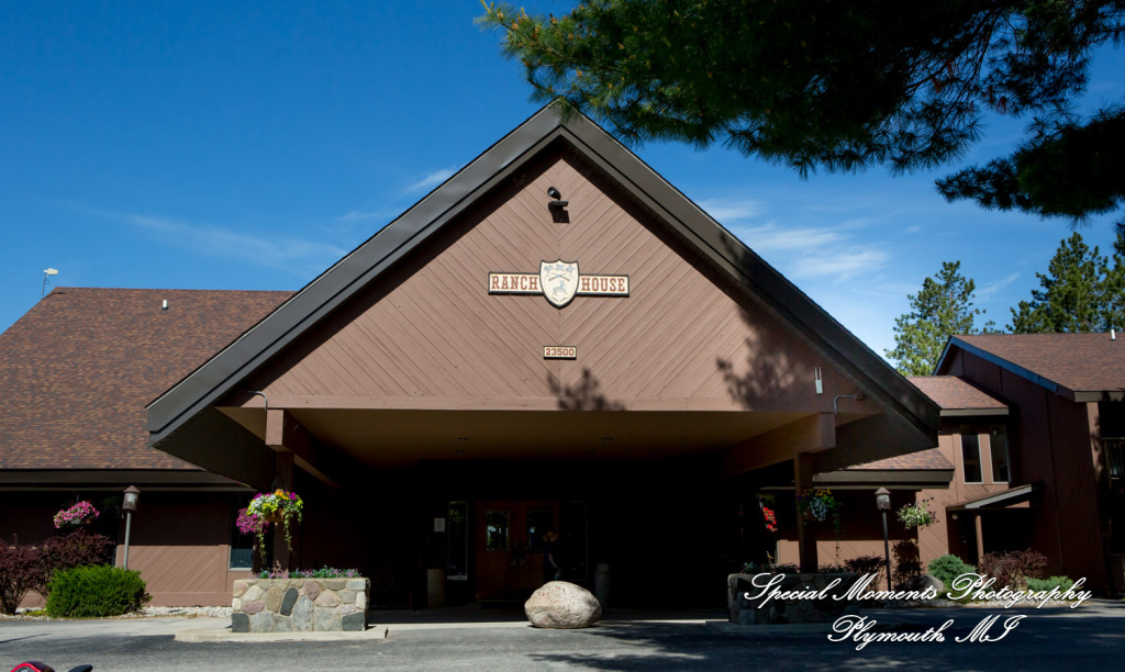 Amber & Tim at Canada Creek Ranch Atlanta MI wedding photography