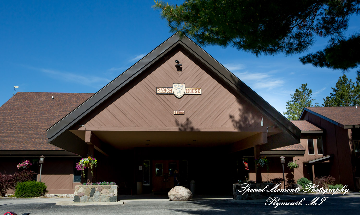 Amber & Tim at Canada Creek Ranch Atlanta MI wedding photography