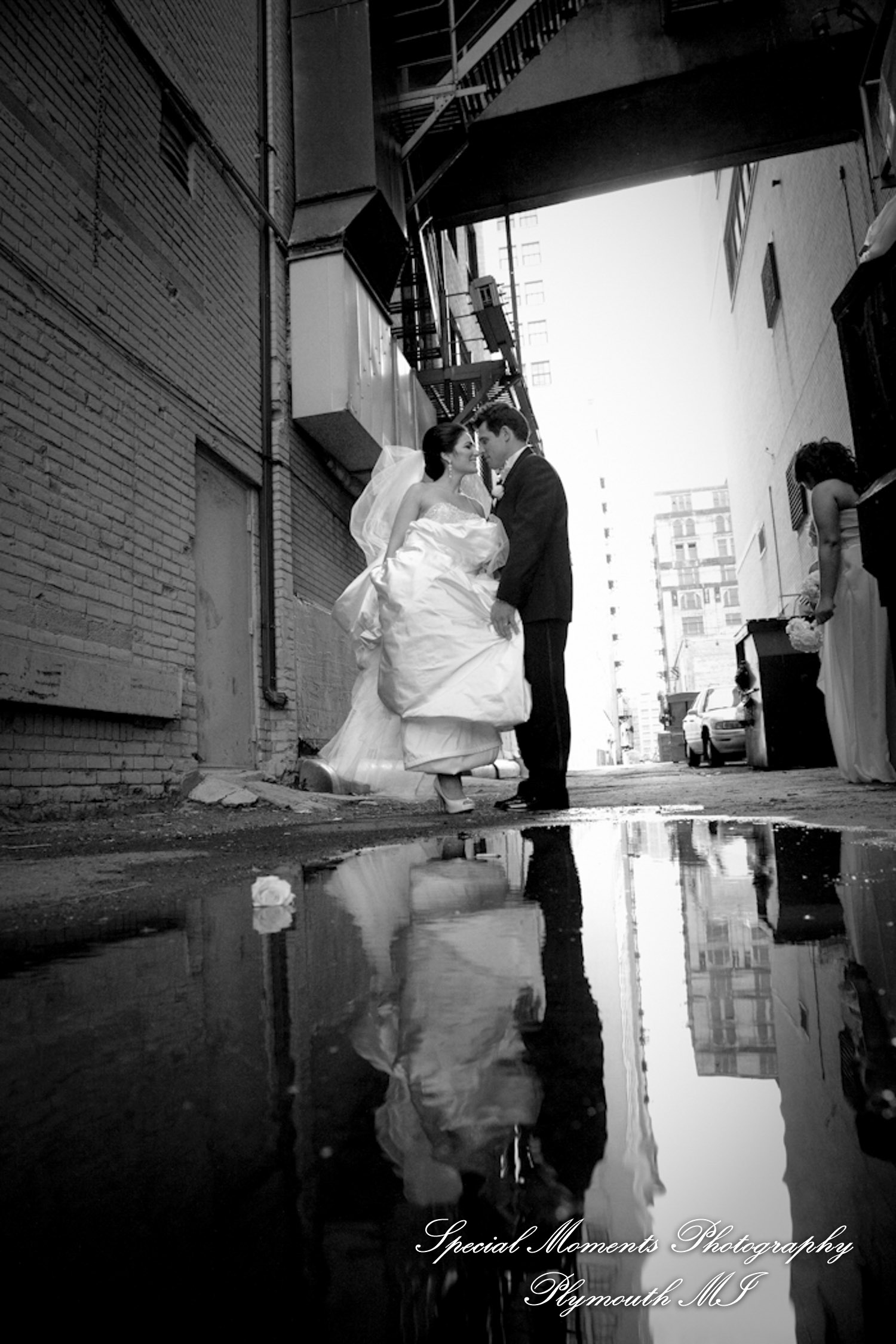 Dave & Angie at Colony Club Detroit MI wedding photography