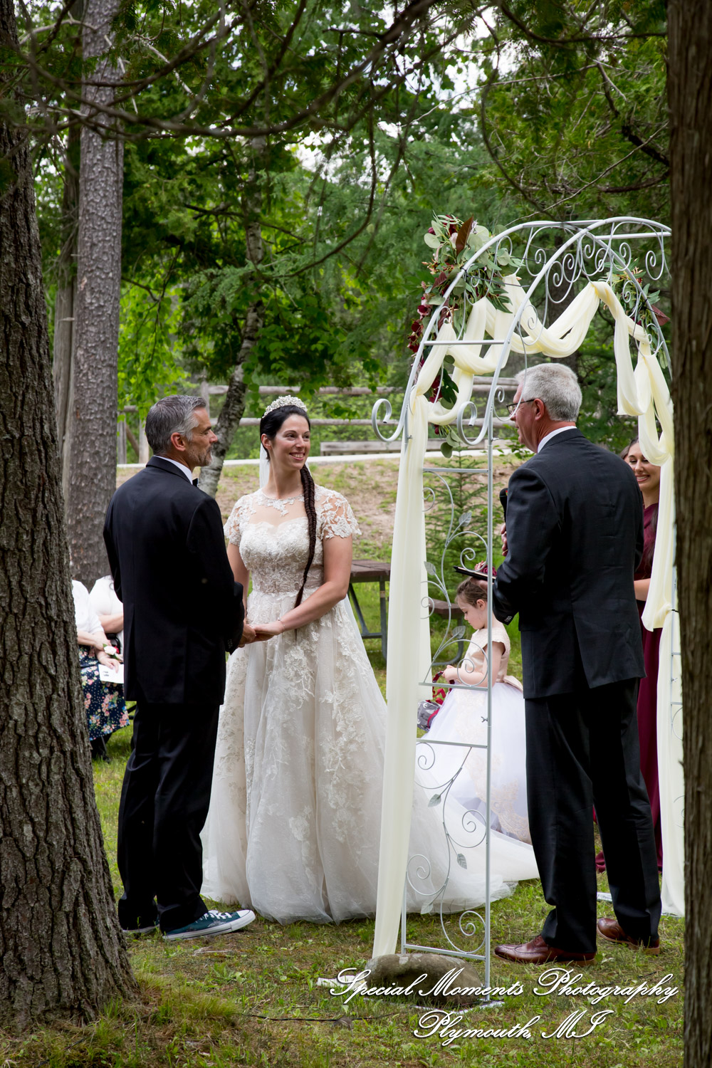 Amber & Tim at Canada Creek Ranch Atlanta MI wedding photography