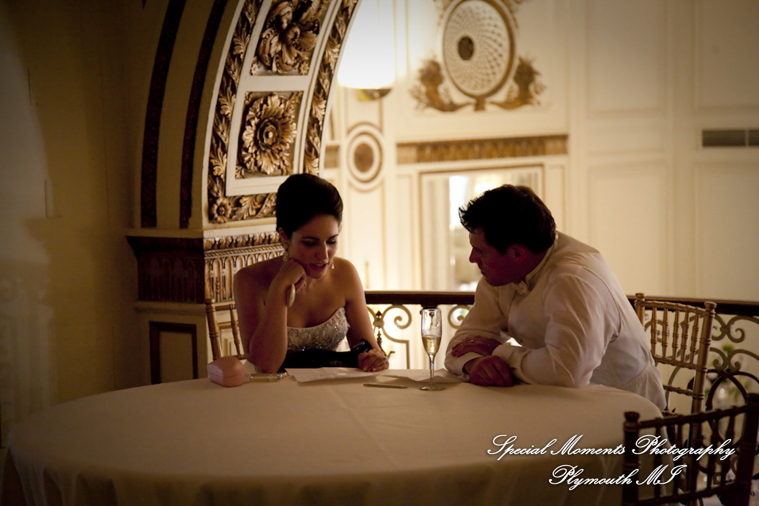 Dave & Angie at Colony Club Detroit MI wedding photography