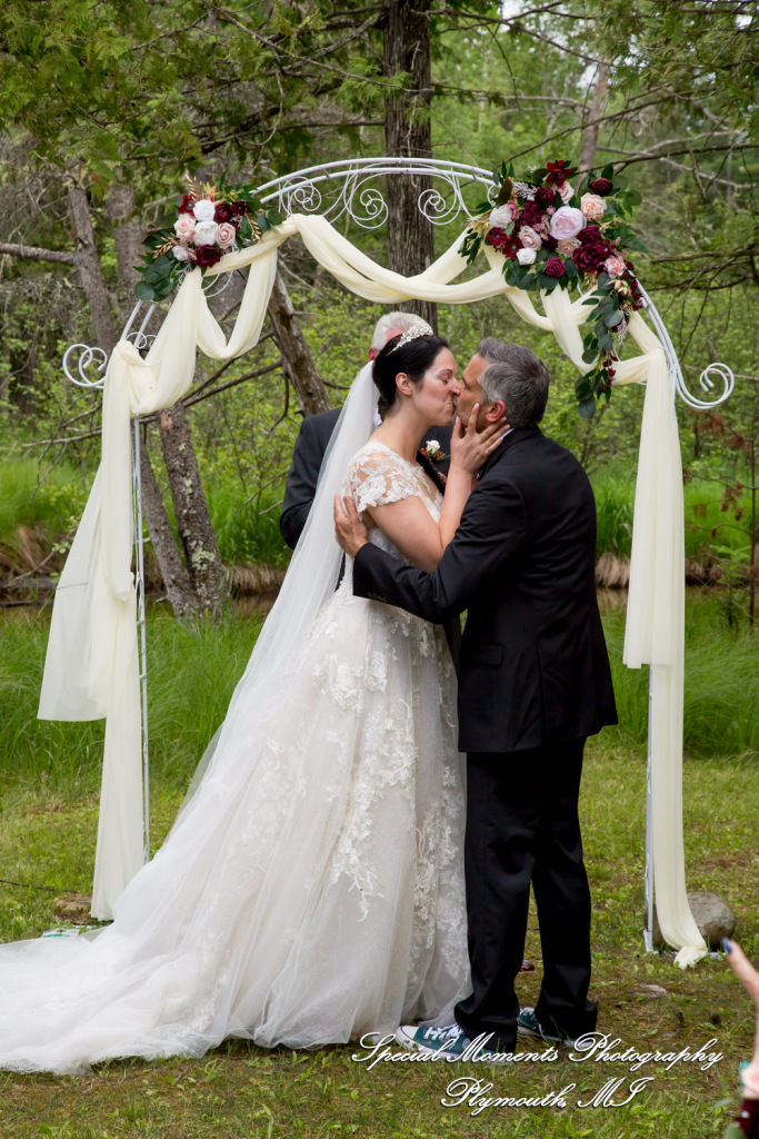 Amber & Tim at Canada Creek Ranch Atlanta MI wedding photography
