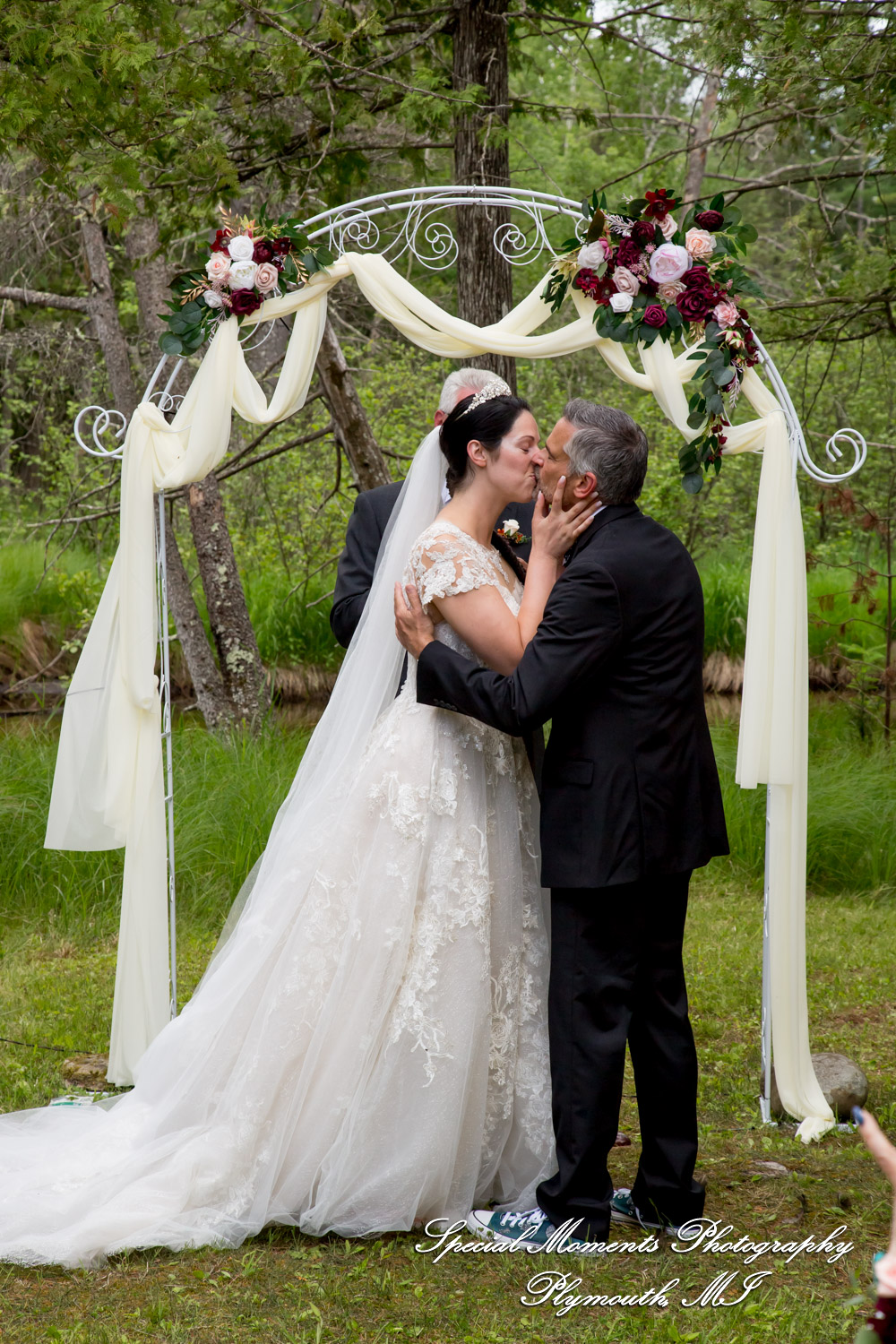 Amber & Tim at Canada Creek Ranch Atlanta MI wedding photography